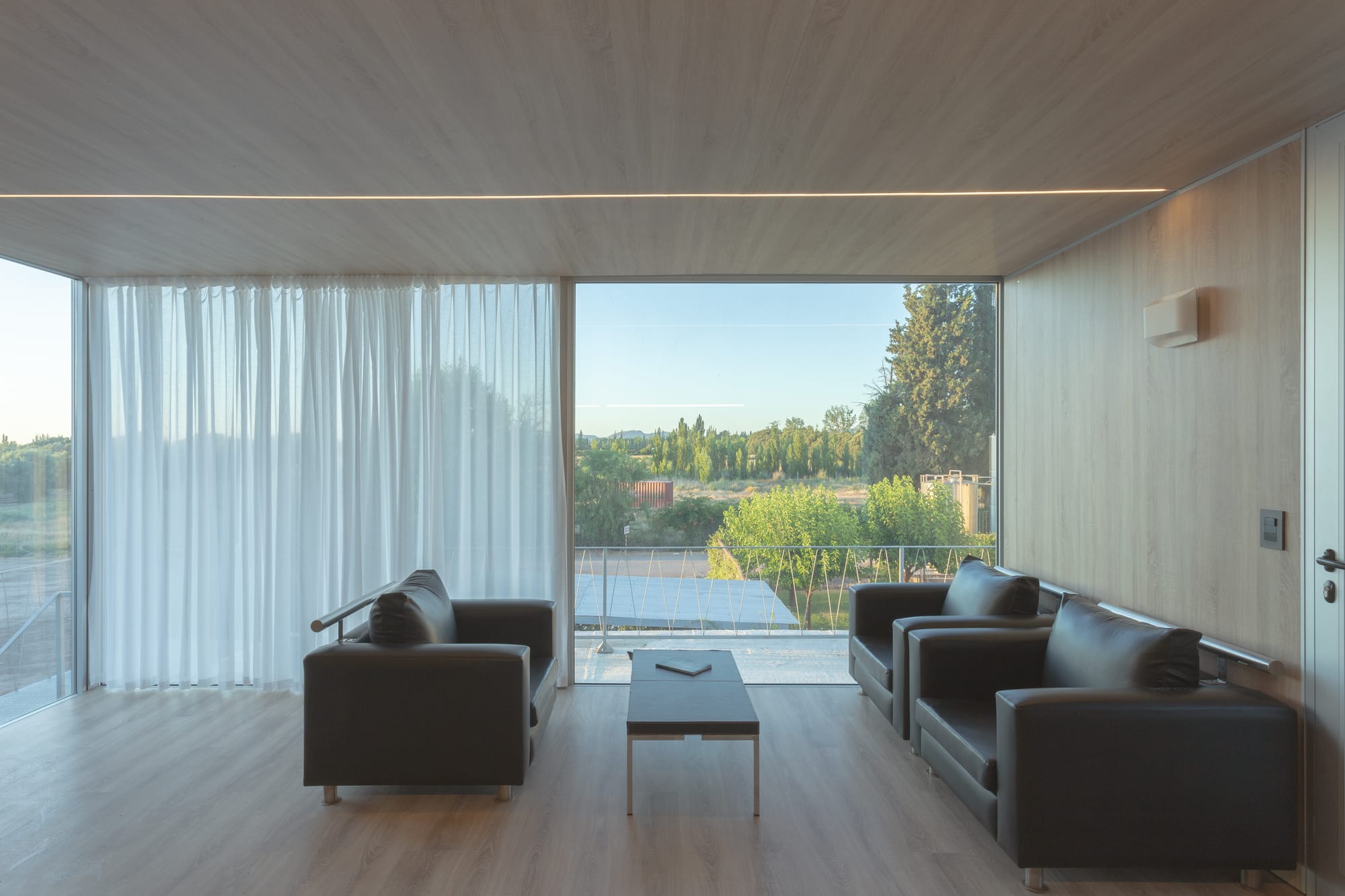 Fotografía de obra de Oficina Sobre Pileta San Rafael